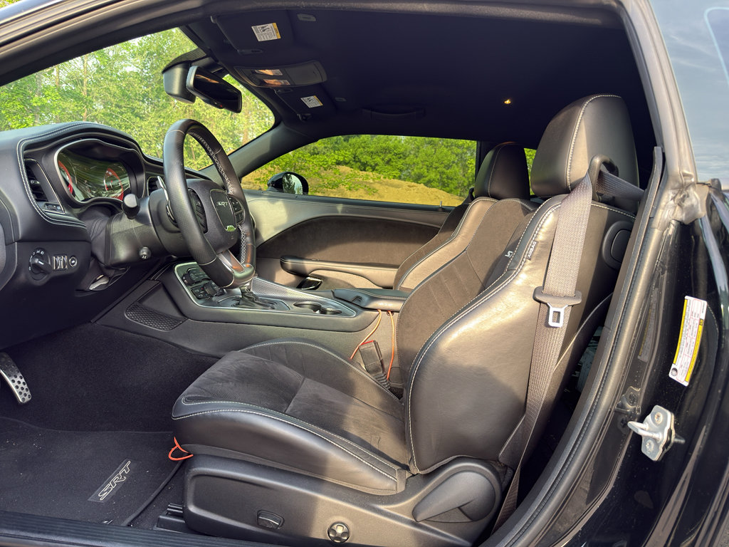 Used 2021 Dodge Challenger SRT Hellcat RWD image 9