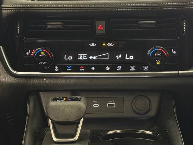 Used 2023 Nissan Rogue Platinum w/ Platinum Premium Package image 24