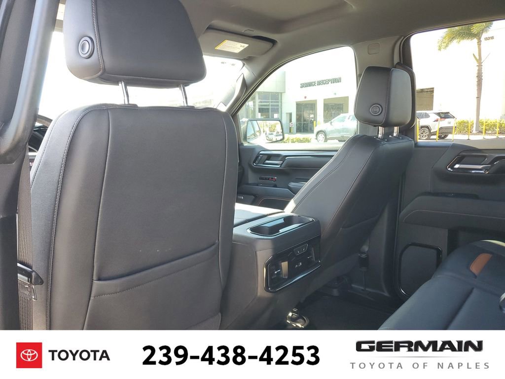 Used 2023 GMC Sierra 1500 AT4 image 25