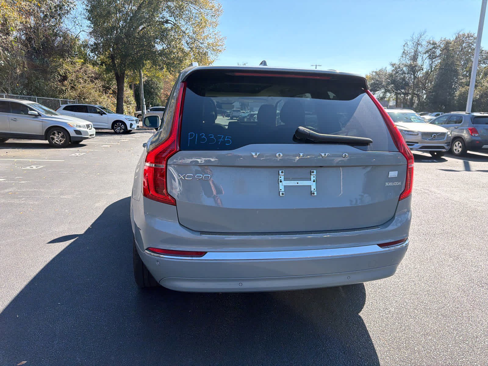 Certified 2024 Volvo XC90 T8 Plus w/ Protection Package Premier image 46