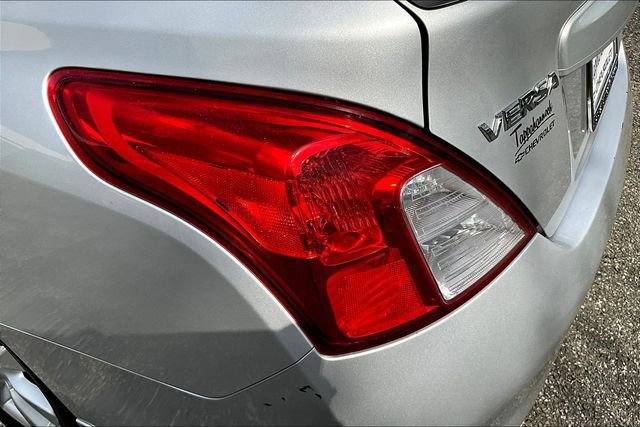 Used 2014 Nissan Versa SV w/ Convenience Package image 21