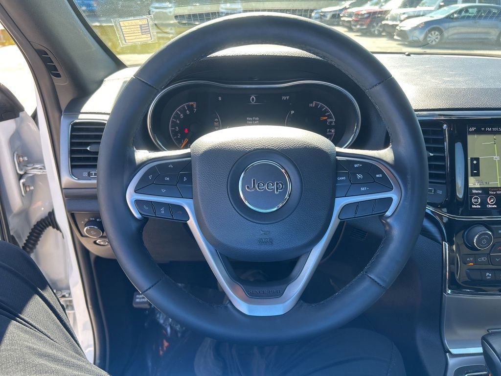 Certified 2021 Jeep Grand Cherokee Laredo X image 15