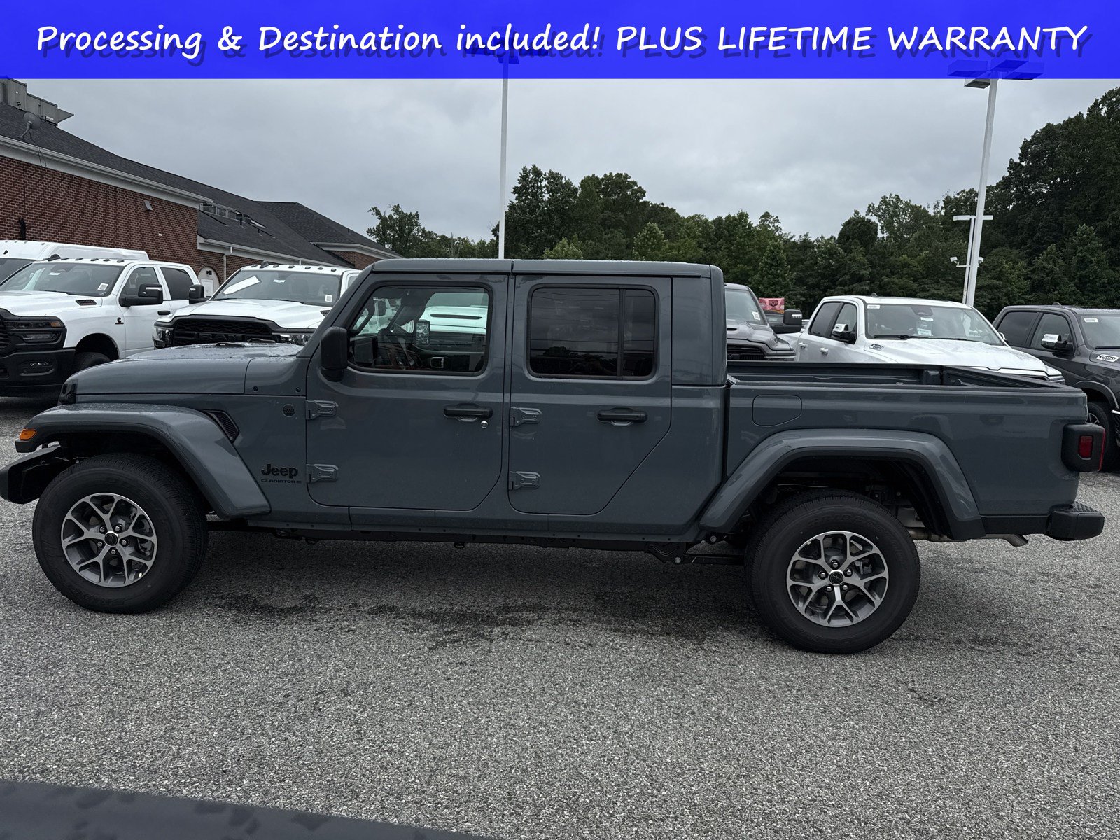 New 2025 Jeep Gladiator Sport AWD/4WD image 6