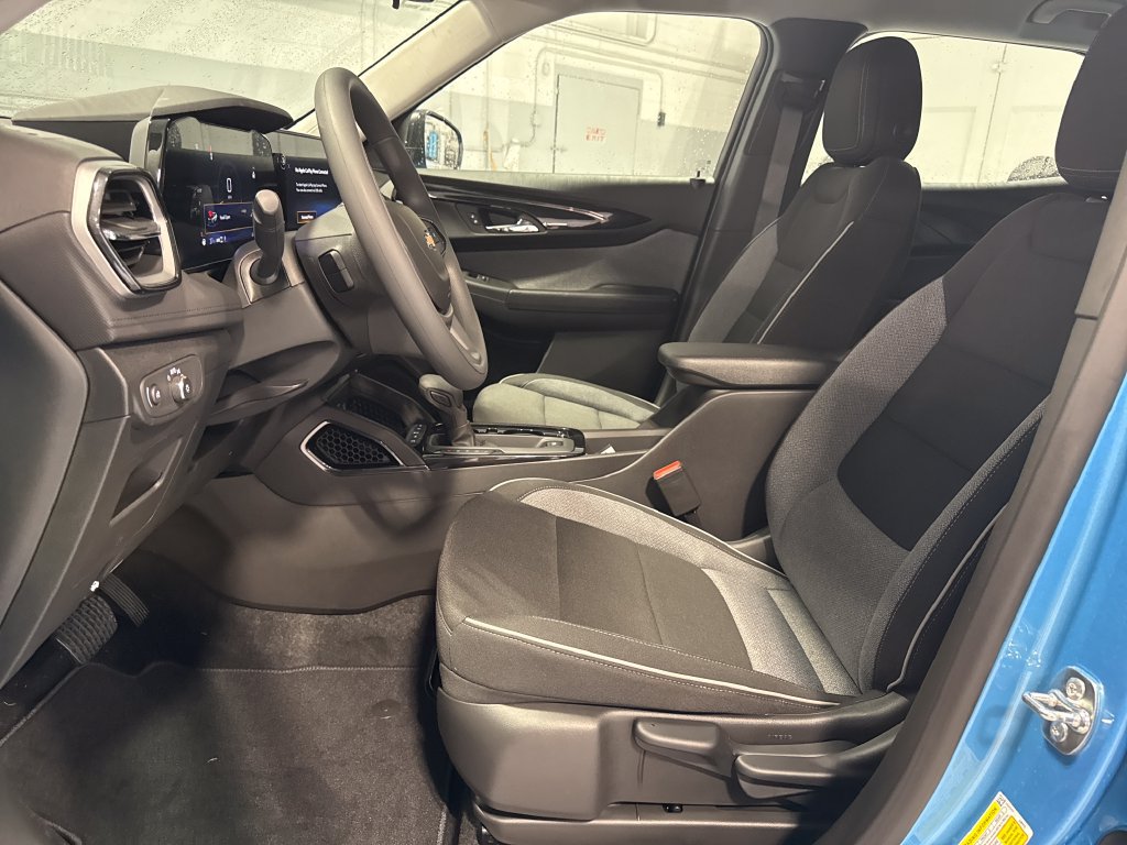 New 2026 Chevrolet TrailBlazer LS AWD/4WD image 19