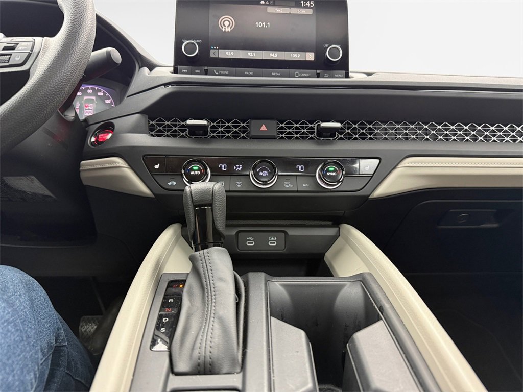 Used 2025 Honda Accord SE image 21