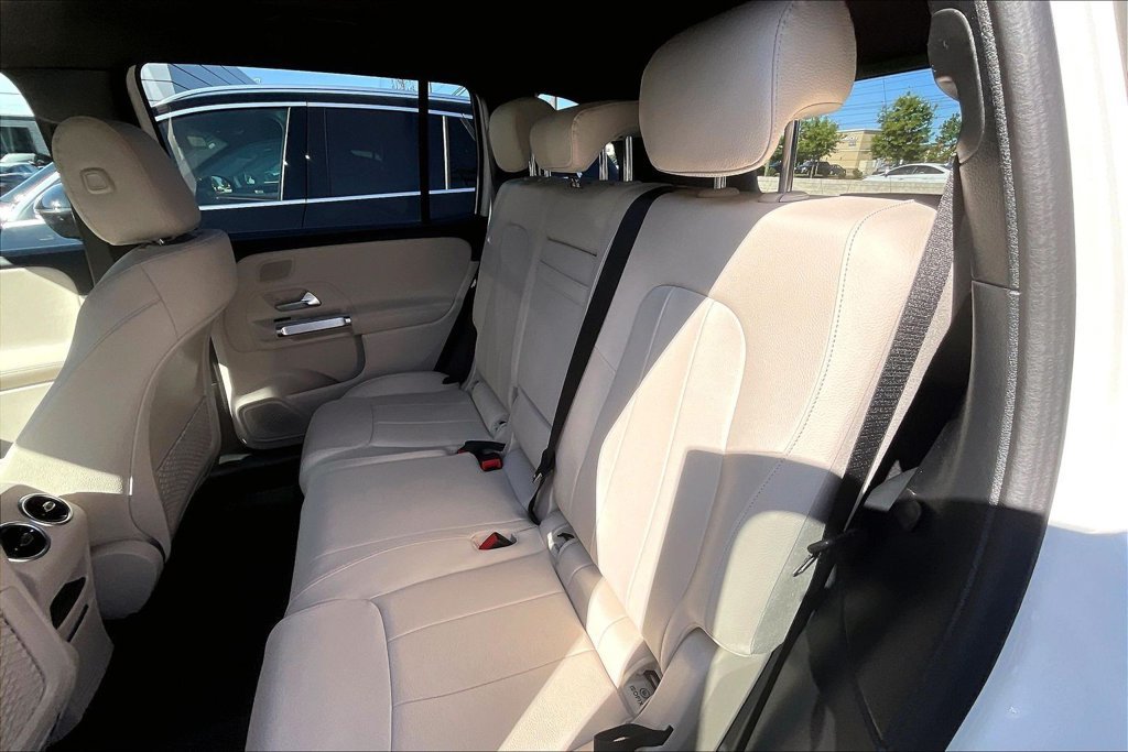 New 2026 Mercedes-Benz GLB 250 4MATIC image 10
