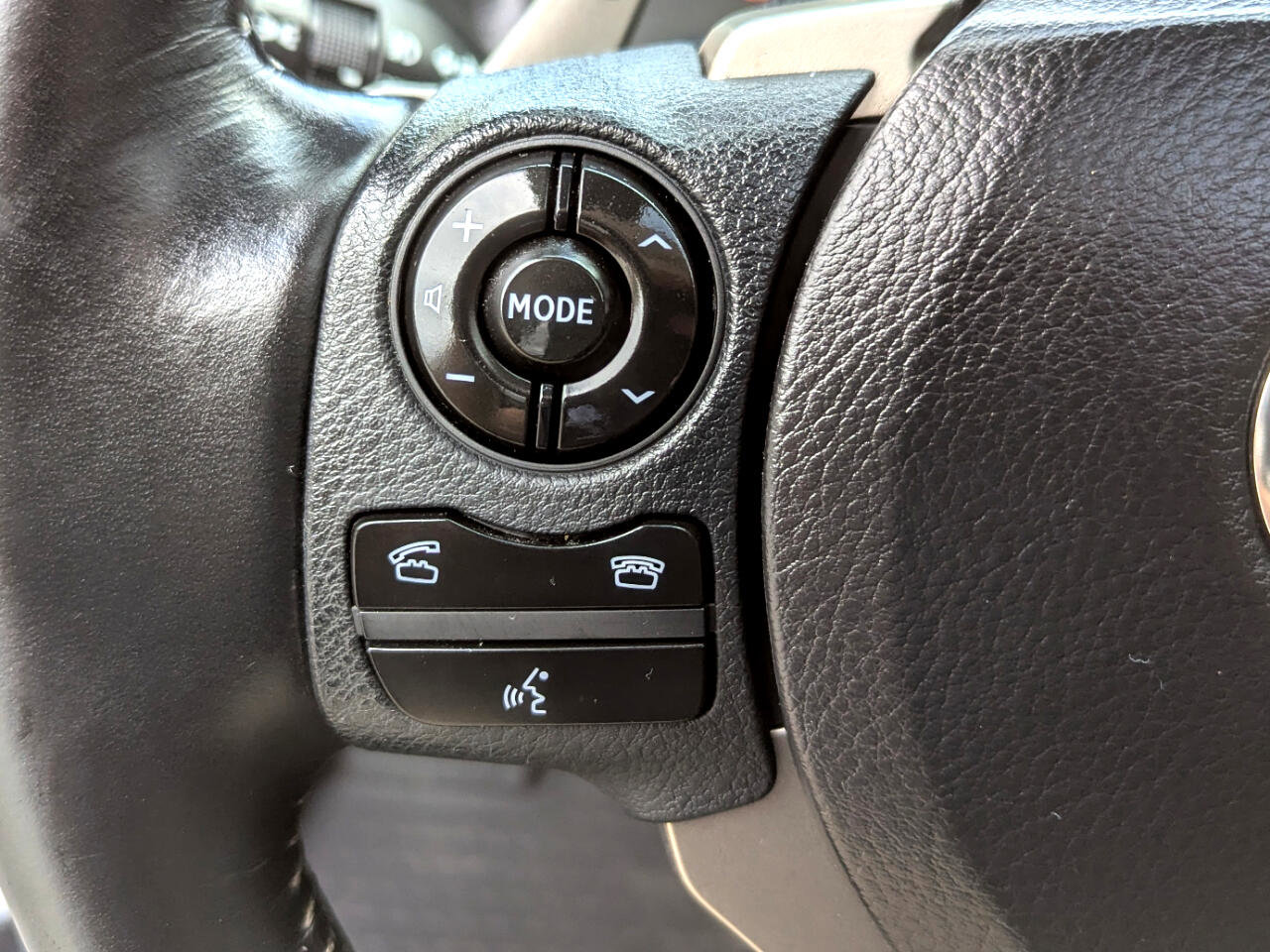 Used 2015 Lexus IS 250 AWD image 19