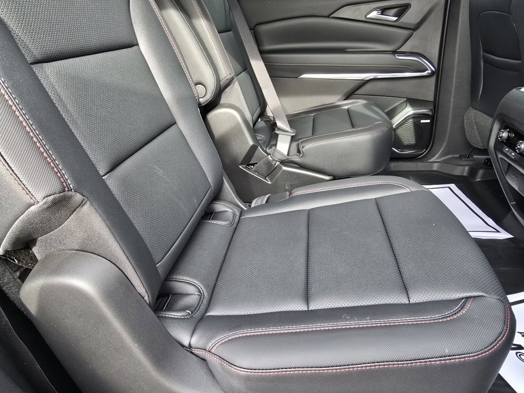 New 2026 Chevrolet Traverse Z71 w/ Enhanced Driving Package image 13