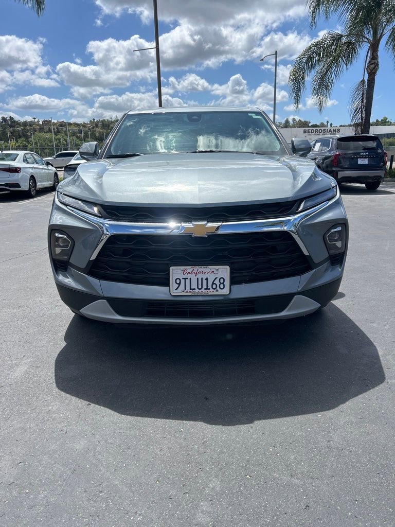 Used 2025 Chevrolet Blazer LT image 11