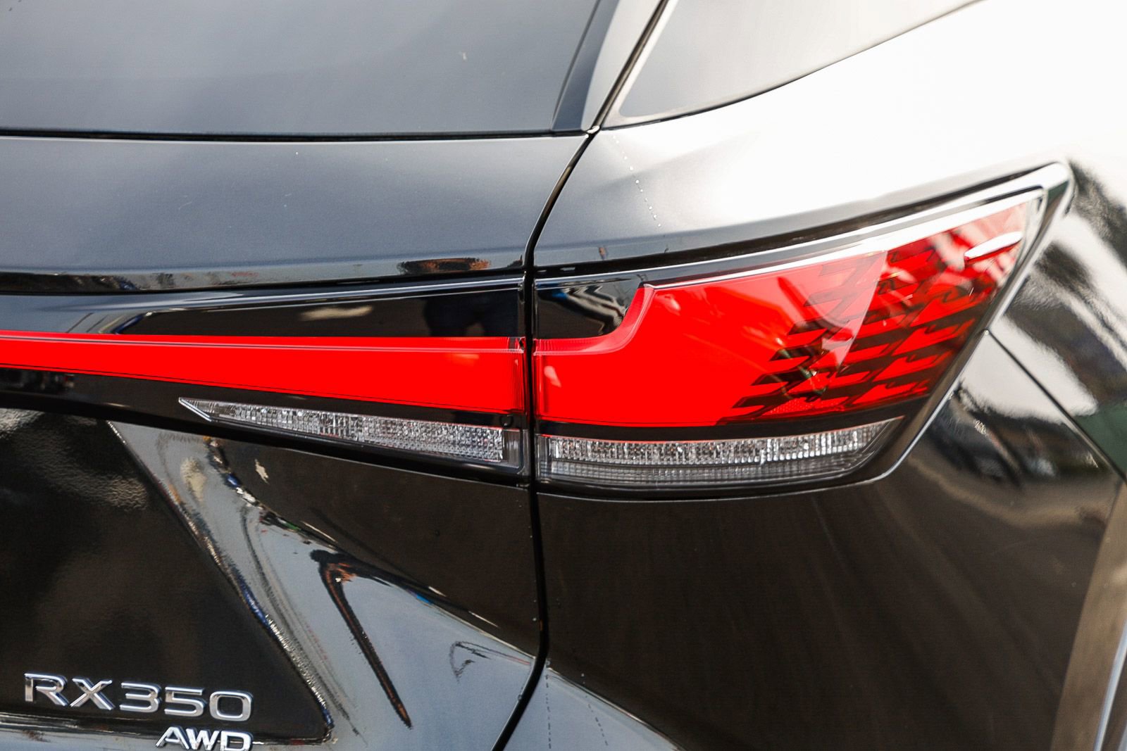 Used 2023 Lexus RX 350 Premium w/ Cold Area Package image 8