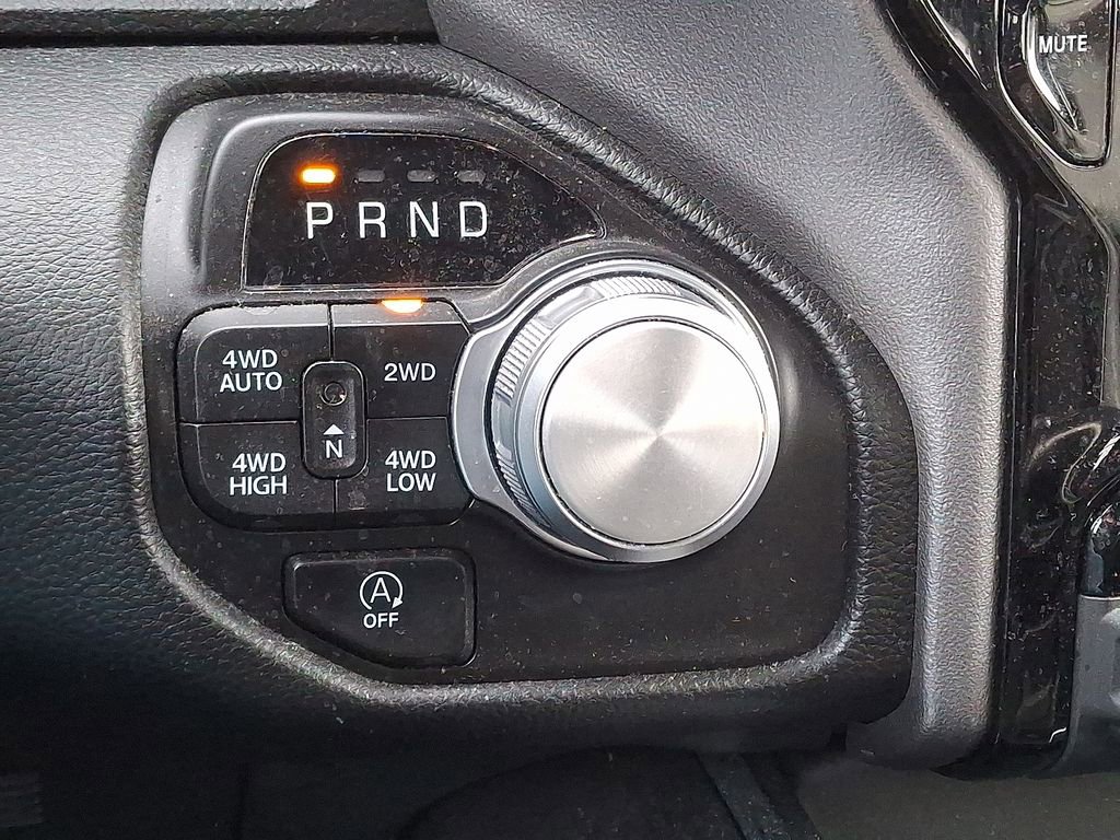 Used 2023 RAM 1500 Laramie image 16