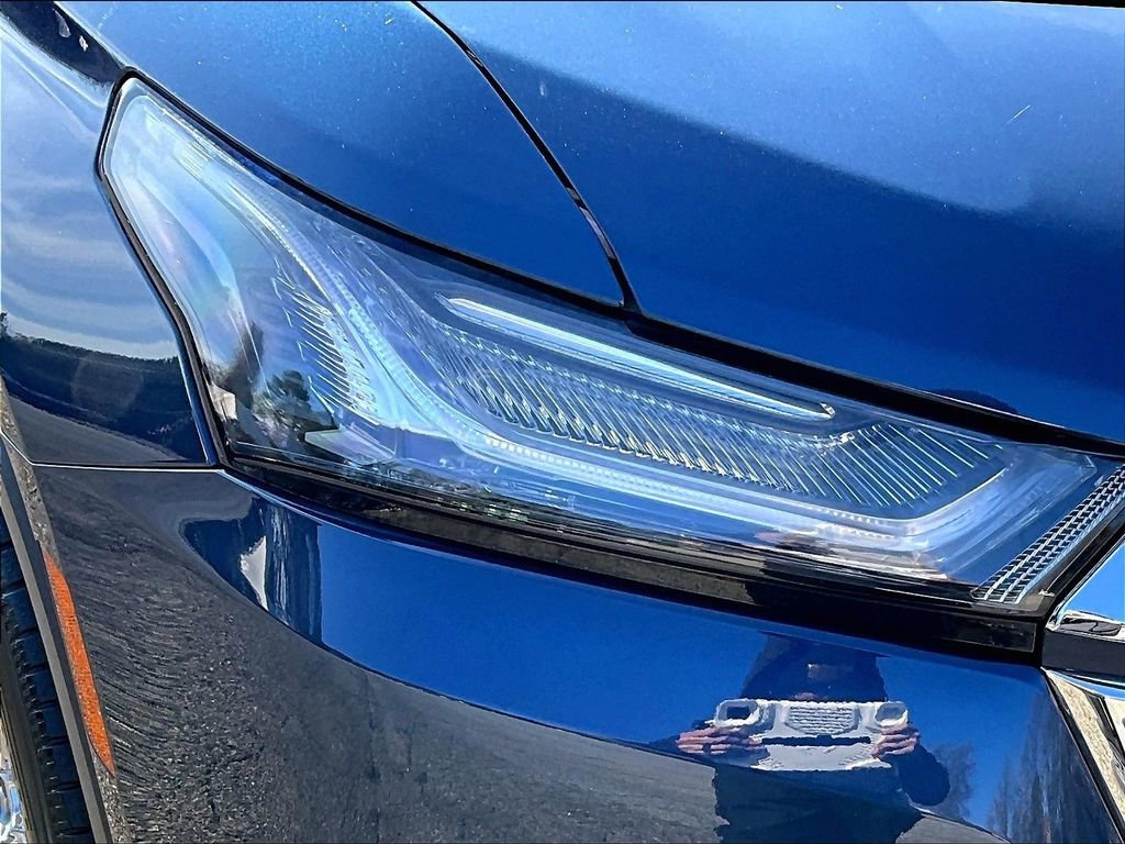 Certified 2022 Chevrolet Traverse LT image 29