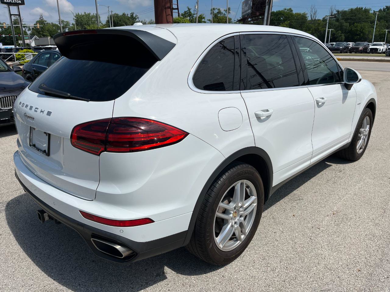Used 2015 Porsche Cayenne Diesel AWD/4WD image 5