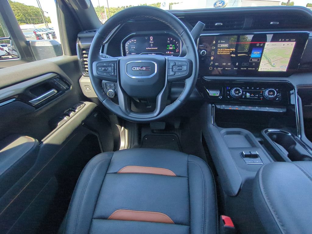 Used 2025 GMC Sierra 2500 AT4 w/ AT4 Premium Plus Package AWD/4WD image 19