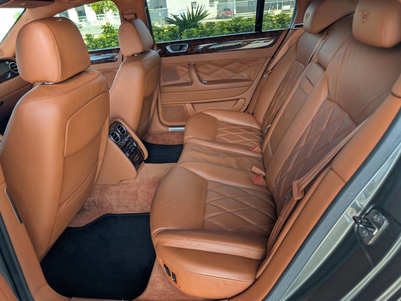 Used 2008 Bentley Flying Spur Flying Spur image 18