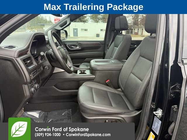 Used 2024 Chevrolet Tahoe Z71 w/ Luxury Package image 2