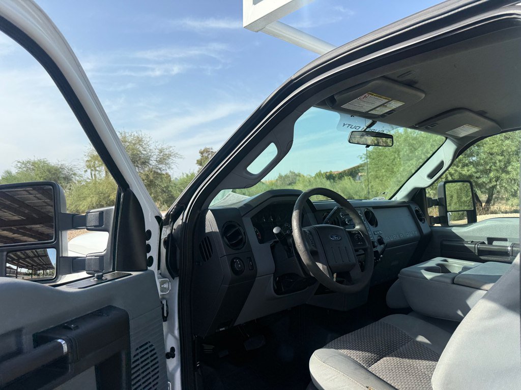 Used 2015 Ford F250 XL w/ XL Appearance Package RWD image 8