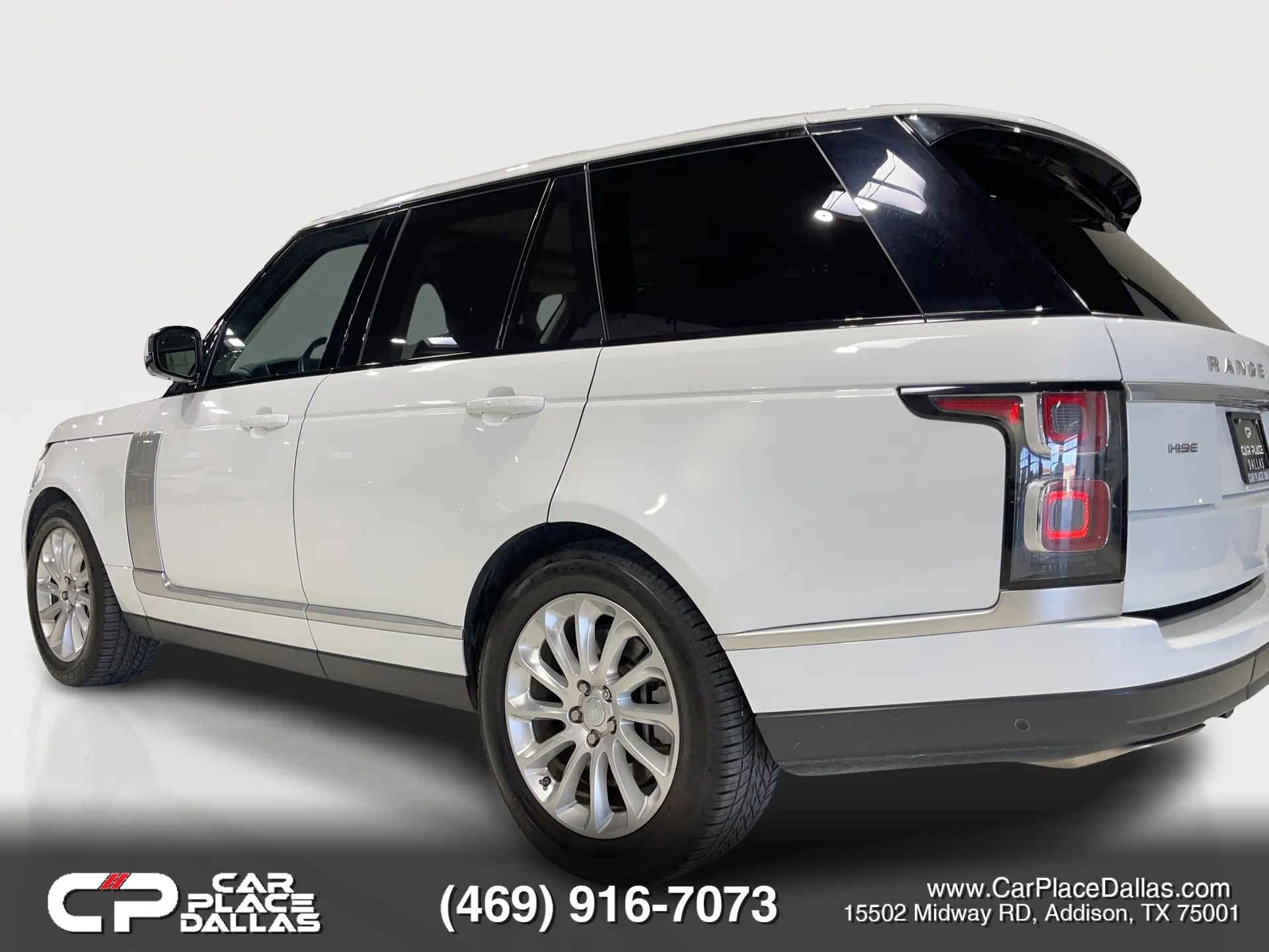 Used 2018 Land Rover Range Rover HSE image 13