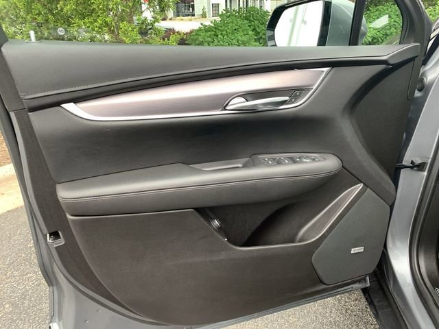 Used 2022 Cadillac XT5 Luxury AWD/4WD image 17