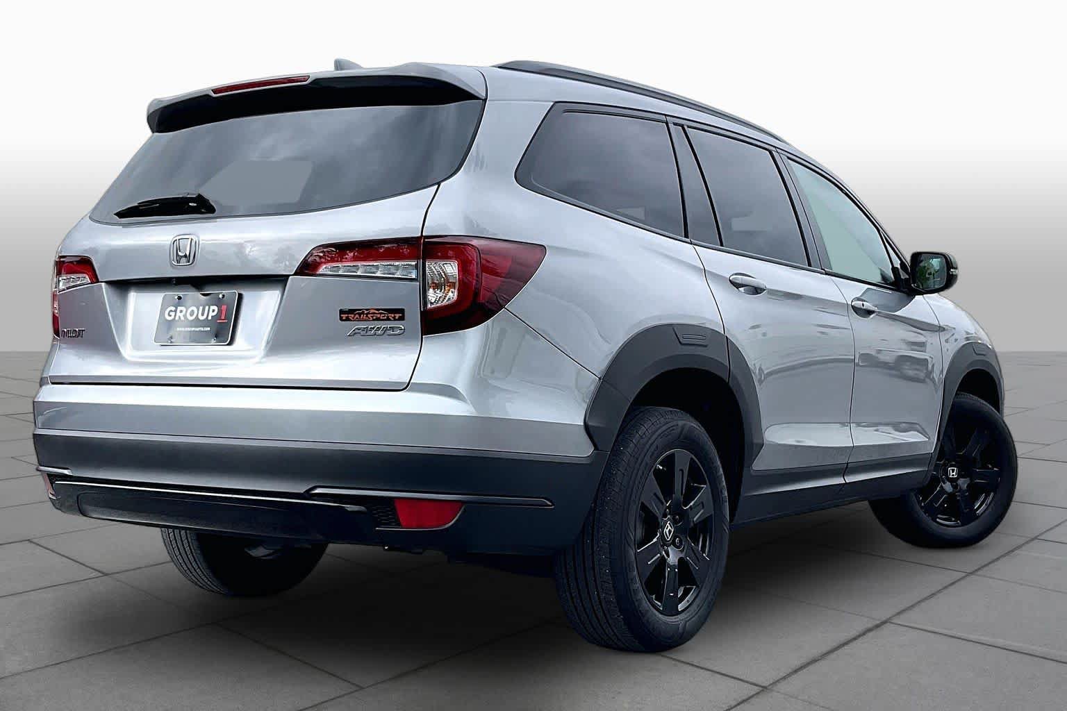 Used 2022 Honda Pilot TrailSport image 12