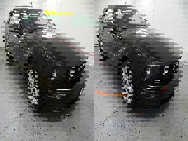 Used 2006 Ford Mustang GT Premium