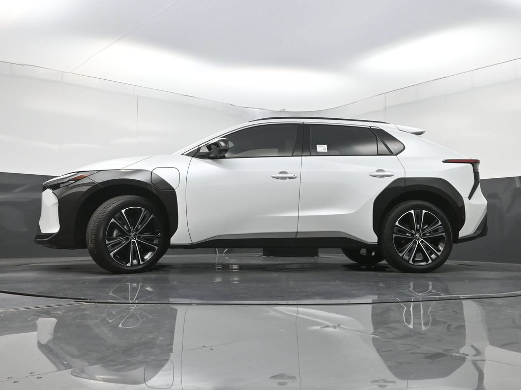 Used 2024 Toyota bZ4X AWD w/ Weather Package image 28