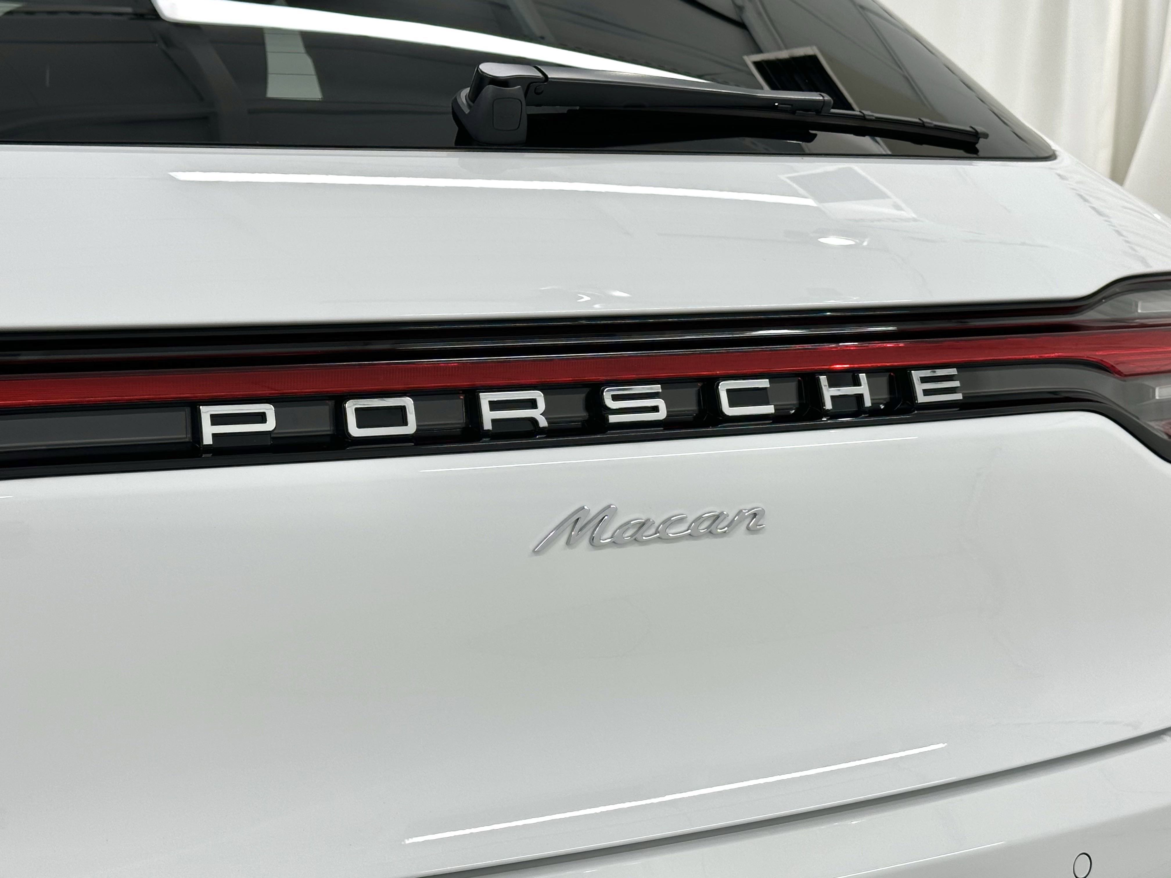 New 2025 Porsche Macan image 60
