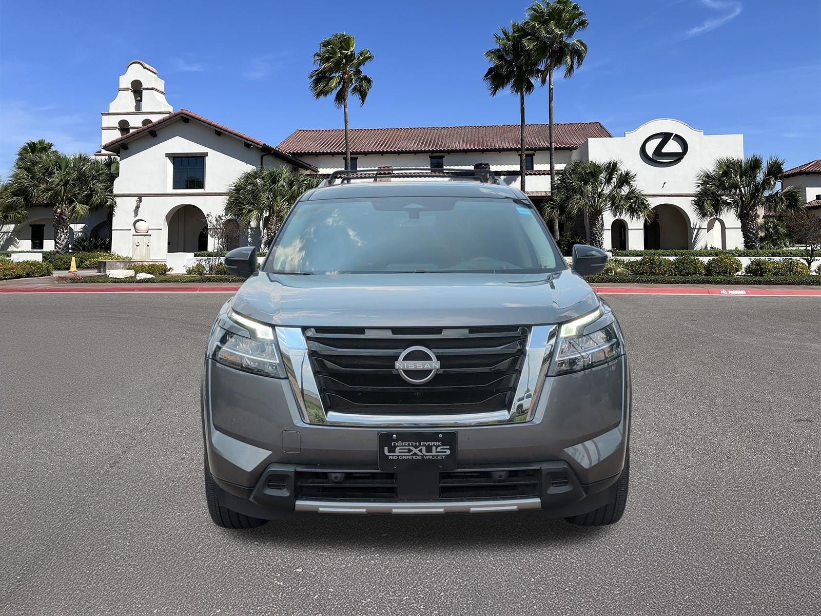 Used 2024 Nissan Pathfinder Platinum w/ Cargo Package FWD image 6