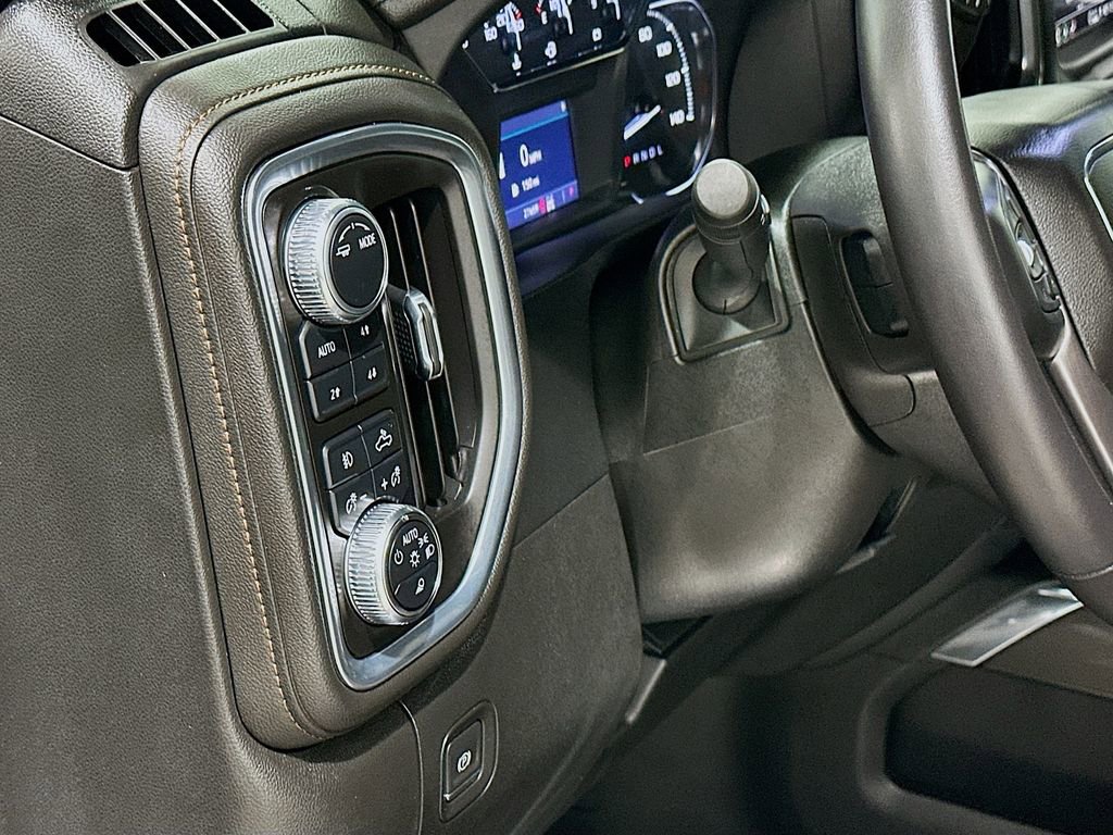 Used 2022 GMC Sierra 1500 AT4 w/ AT4 Preferred Package AWD/4WD image 10