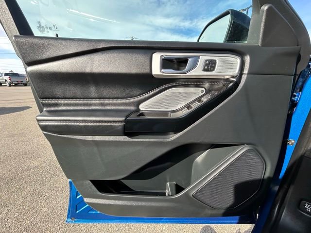 Used 2021 Ford Explorer ST w/ Equipment Group 401A AWD/4WD image 31