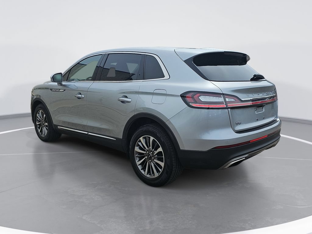 Used 2021 Lincoln Nautilus AWD w/ Equipment Group 101A image 6