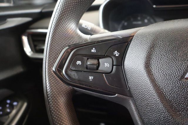 Used 2022 Chevrolet TrailBlazer LT w/ Sun and Liftgate Package AWD/4WD image 18