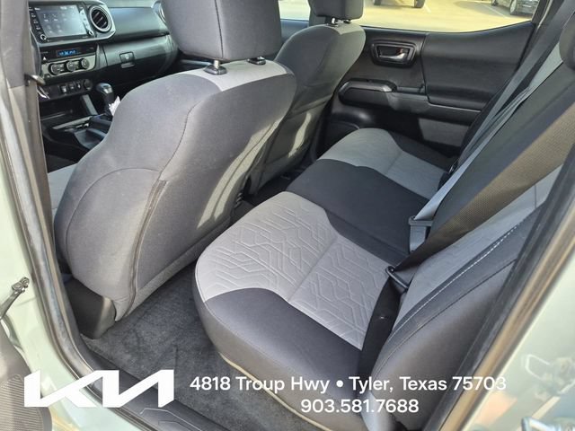 Used 2022 Toyota Tacoma TRD Off-Road AWD/4WD image 24