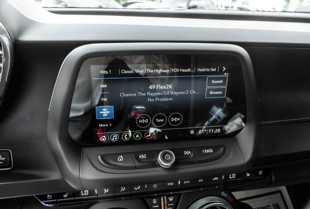 Used 2019 Chevrolet Camaro SS RWD image 17