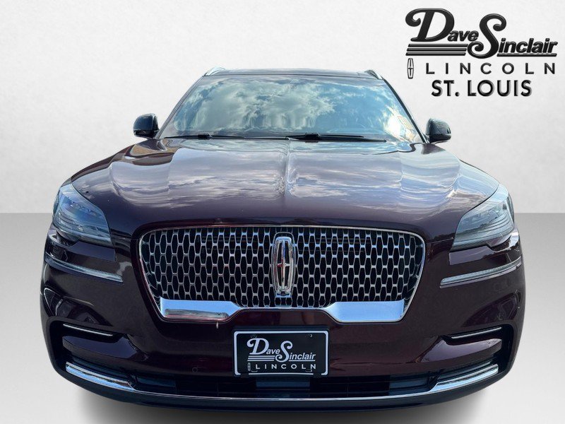 Certified 2022 Lincoln Aviator Reserve w/ Equipment Group 201A image 2