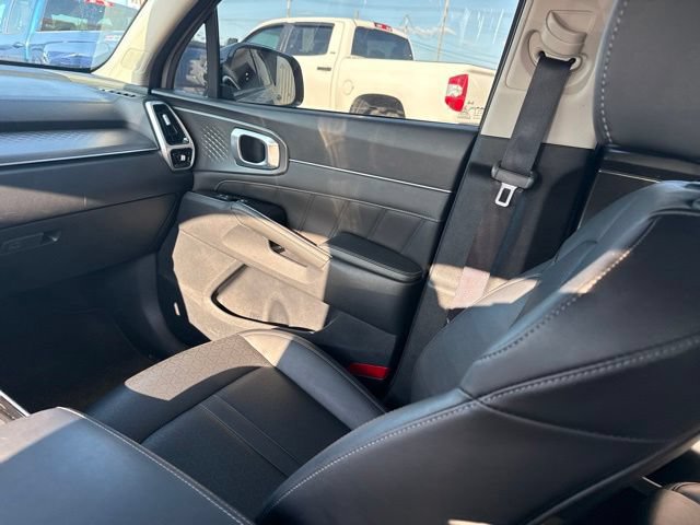 Used 2022 Kia Sorento SX FWD image 18