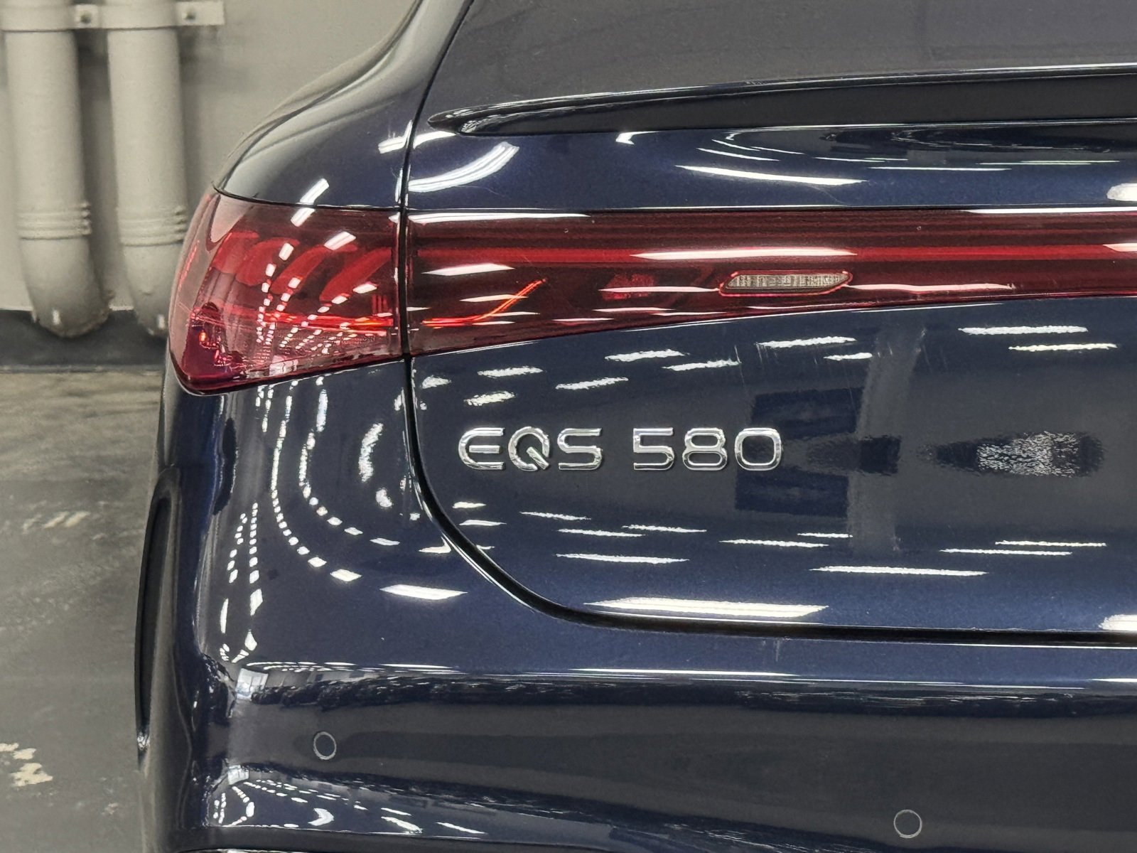 Used 2023 Mercedes-Benz EQS 580 4MATIC Sedan image 12