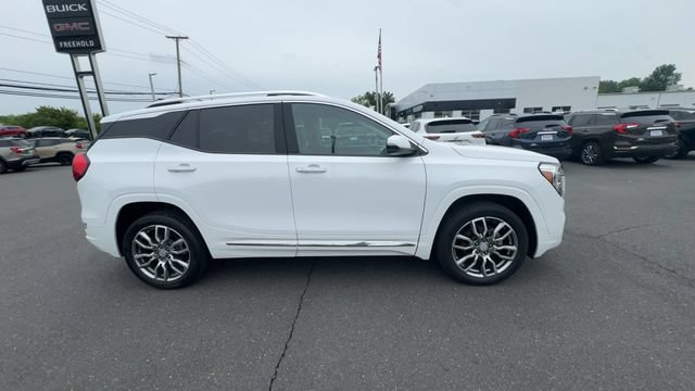 Used 2023 GMC Terrain Denali AWD/4WD image 9