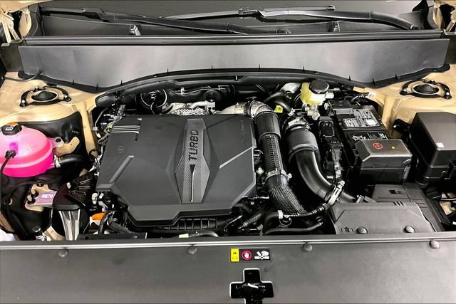 New 2027 Kia Telluride EX X-Line w/ Towing Package AWD/4WD image 2