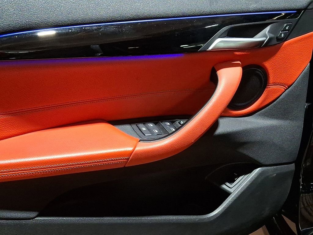 Certified 2022 BMW X2 M35i w/ Premium Package image 9