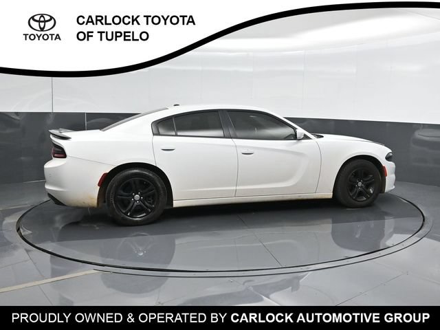 Used 2022 Dodge Charger SXT RWD image 4