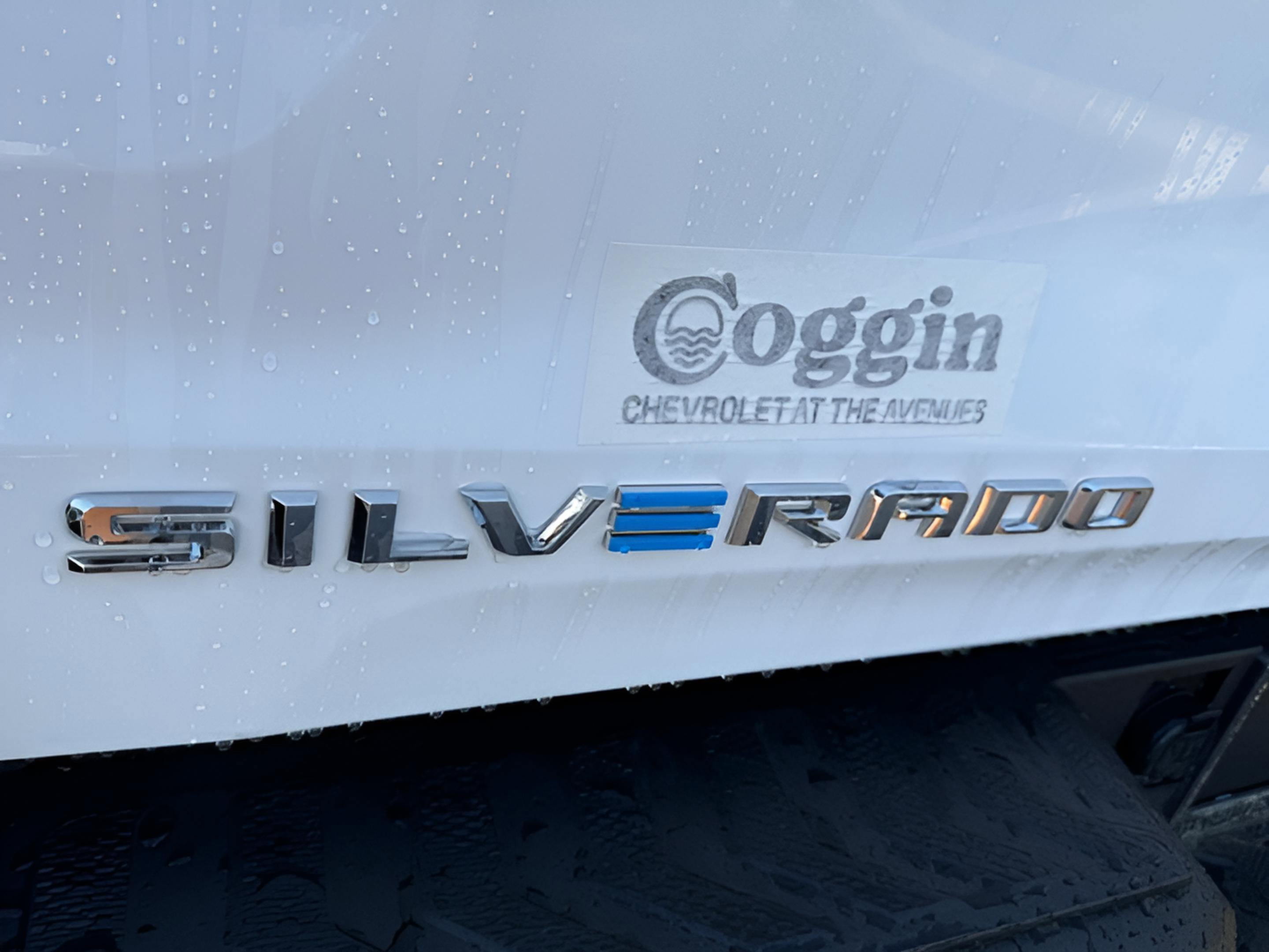 New 2026 Chevrolet Silverado EV LT image 16
