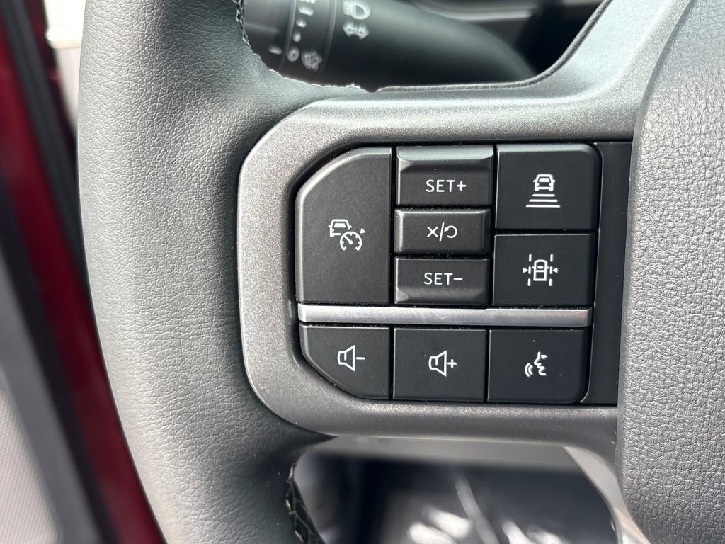 New 2026 Ford F250 Lariat w/ Black Appearance Package AWD/4WD image 18