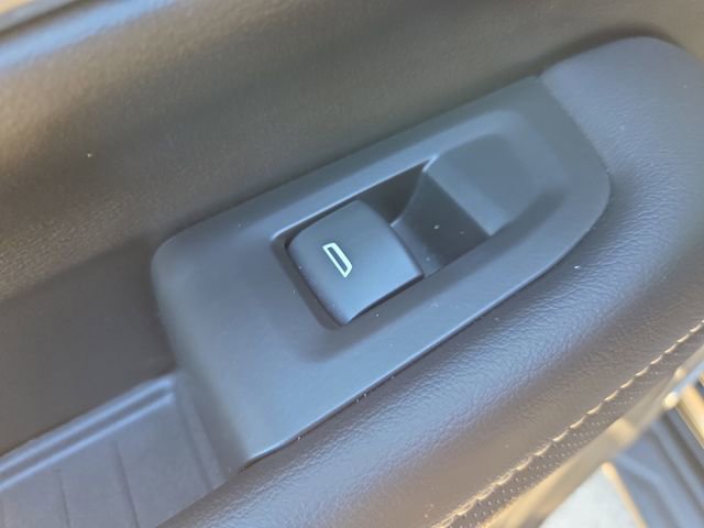 Certified 2021 GMC Yukon SLT w/ Rear Media and Nav Package image 12