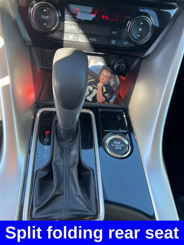 Used 2022 Mitsubishi Eclipse Cross ES image 17