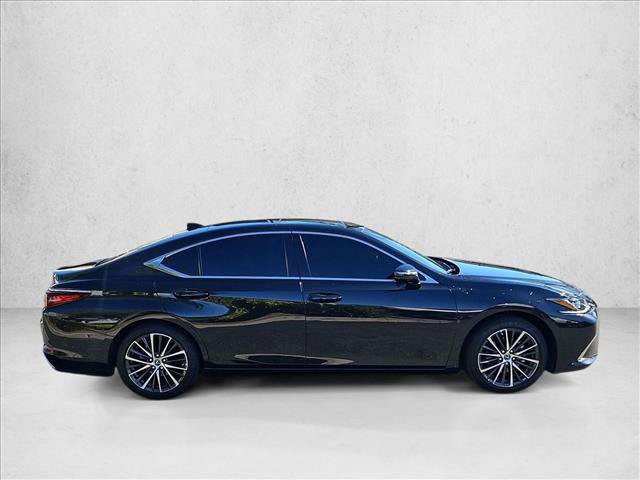 Used 2025 Lexus ES 350 w/ Premium Package FWD image 4