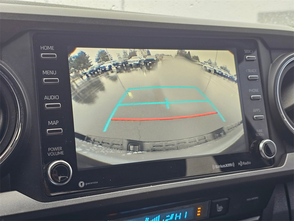 Used 2020 Toyota Tacoma TRD Off-Road w/ Technology Package image 25