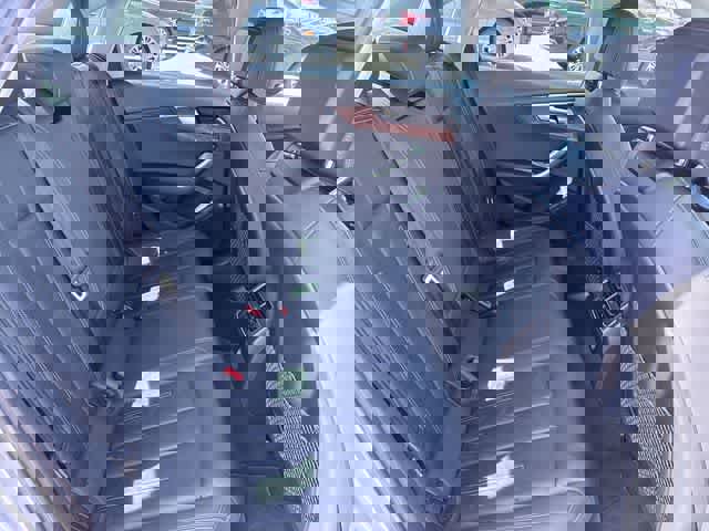 Used 2022 Audi A4 2.0T Premium w/ Convenience Package image 22