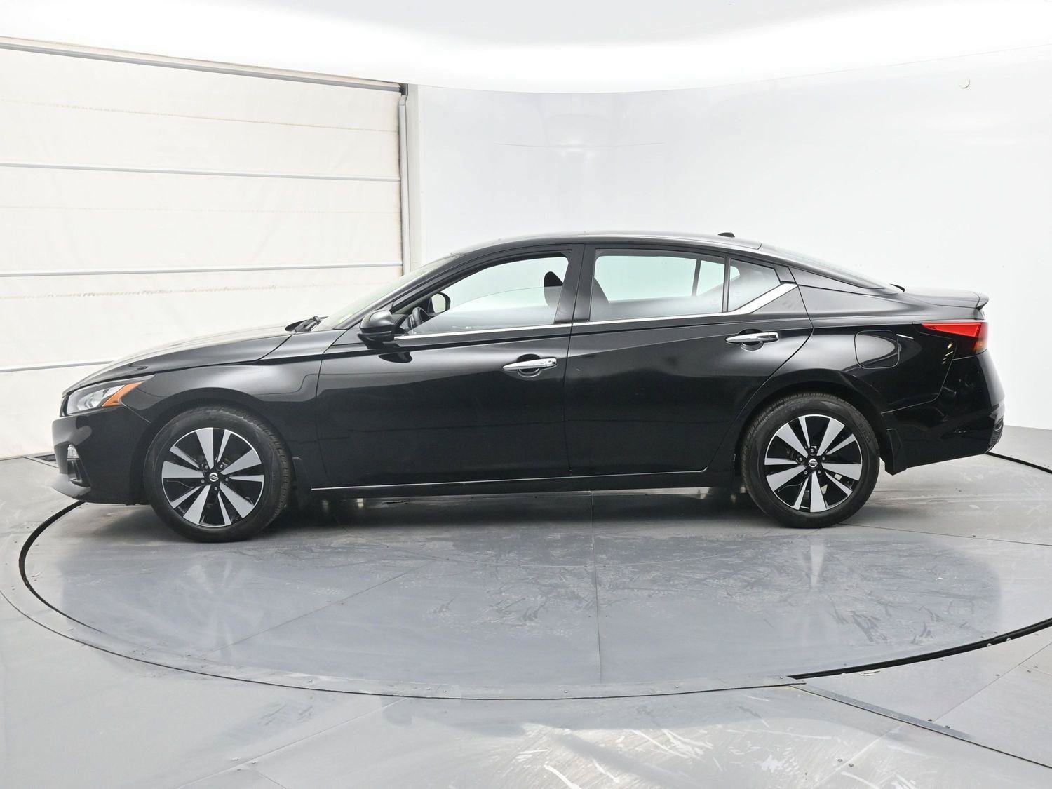 Used 2019 Nissan Altima 2.5 SL AWD/4WD image 17