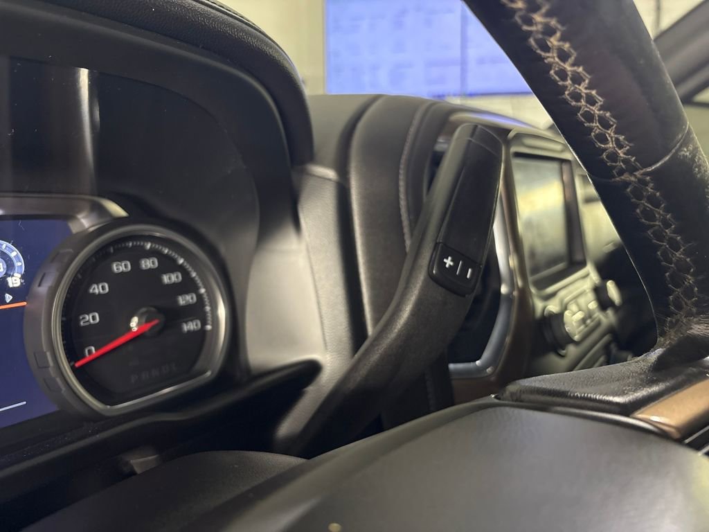 Used 2022 Chevrolet Silverado 3500 High Country w/ Safety Package II image 32